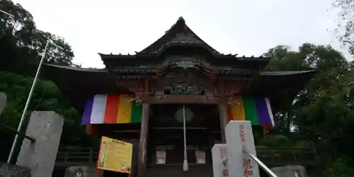 埼玉厄除け開運大師・龍泉寺（切り絵御朱印発祥の寺）の本殿