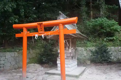石見国一宮　物部神社の末社・摂社