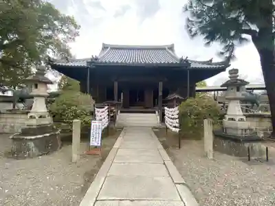 斑鳩寺の本殿・本堂