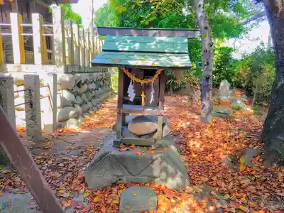 八劍社（一色中通）の末社・摂社