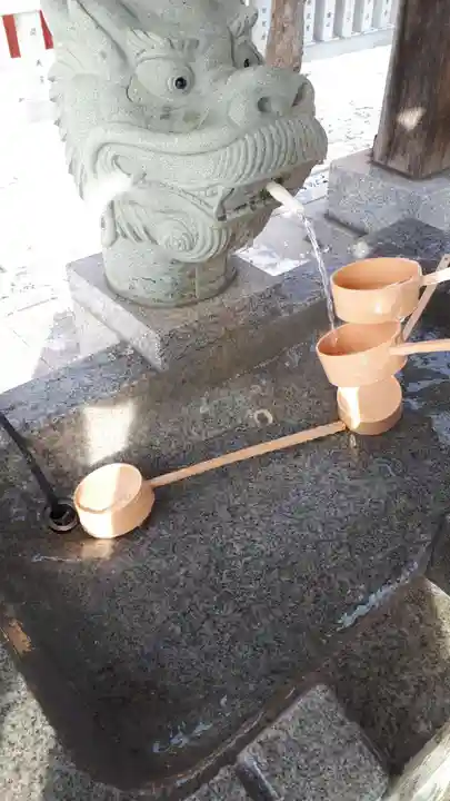 新川皇大神社の手水舎