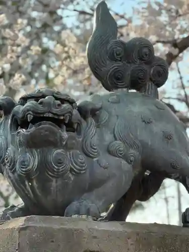 弘前八坂神社の狛犬