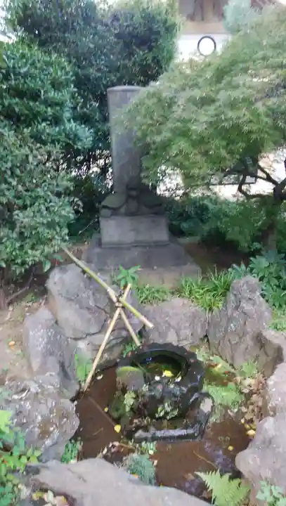 麟祥院の庭園