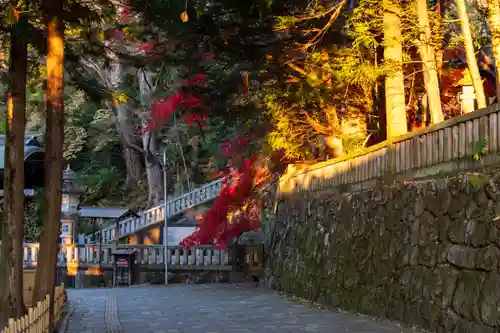諏訪大社下社秋宮(長野県)