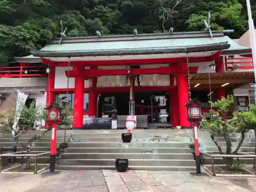 徳島眉山天神社の本殿・本堂