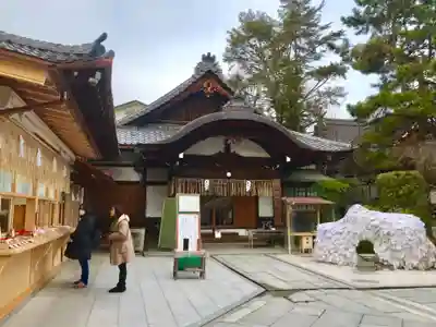 安井金比羅宮の本殿・本堂