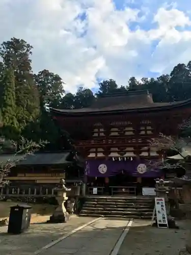 丹生都比売神社の山門・神門