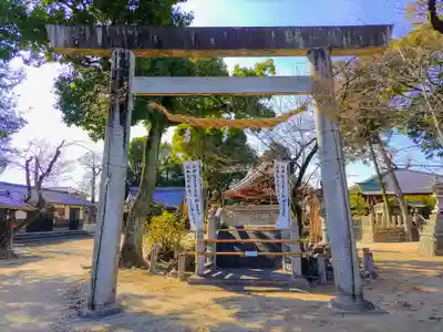 稲木神社（寄木町）の鳥居