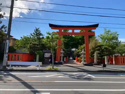 鵠沼伏見稲荷神社の鳥居