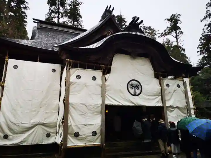 青海神社の本殿・本堂
