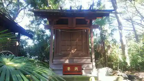 敷島神社の末社