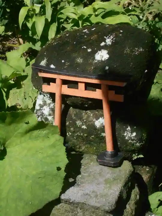 雷神社の末社・摂社
