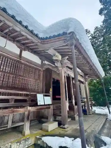 倭文神社の{uncategorized: "未分類", other: "その他", undefined: "問題あり", building: "その他建物", grave: "お墓", sacred_gate: "鳥居", guardian: "狛犬", statue: "像", buddha: "仏像", history: "歴史", nature: "自然", garden: "庭園", animal: "動物", pagoda: "塔", temizu: "手水舎", mountain_gate: "山門・神門", sanctuary: "本殿・本堂", subordinate: "末社・摂社", art: "芸術", scenery: "景色", jizo: "地蔵", ema: "絵馬", goshuin: "御朱印", omikuji: "おみくじ", items: "授与品その他", amulet: "お守り", goshuincho: "御朱印帳", eats: "食事", festival: "お祭り", votive_dance: "神楽", shichigosan: "七五三参", wedding: "結婚式", experience: "体験その他", initially: "初詣", around: "周辺", anti_infection: "感染症対策"}