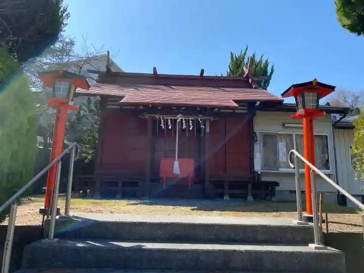 紫神社の{uncategorized: "未分類", other: "その他", undefined: "問題あり", building: "その他建物", grave: "お墓", sacred_gate: "鳥居", guardian: "狛犬", statue: "像", buddha: "仏像", history: "歴史", nature: "自然", garden: "庭園", animal: "動物", pagoda: "塔", temizu: "手水舎", mountain_gate: "山門・神門", sanctuary: "本殿・本堂", subordinate: "末社・摂社", art: "芸術", scenery: "景色", jizo: "地蔵", ema: "絵馬", goshuin: "御朱印", omikuji: "おみくじ", items: "授与品その他", amulet: "お守り", goshuincho: "御朱印帳", eats: "食事", festival: "お祭り", votive_dance: "神楽", shichigosan: "七五三参", wedding: "結婚式", experience: "体験その他", initially: "初詣", around: "周辺", anti_infection: "感染症対策"}