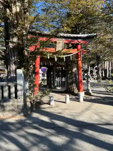 淺間神社（忍野八海）の鳥居