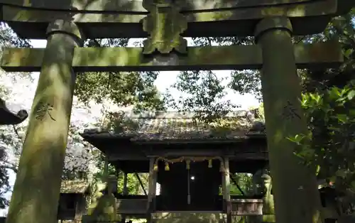 素鵞神社の鳥居