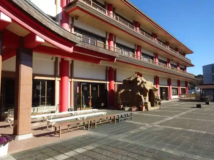 身代り不動尊(大明王院)のその他建物