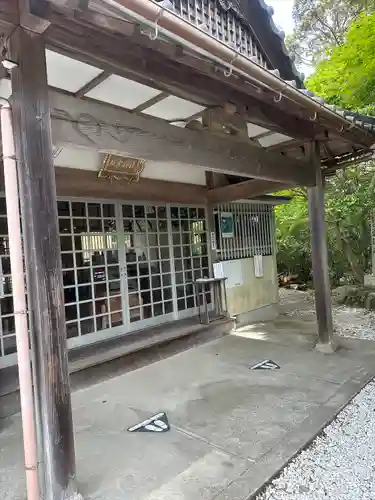 辰水神社の本殿・本堂