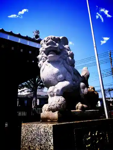 新城神社の狛犬