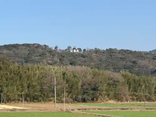 宇佐神宮の{uncategorized: "未分類", other: "その他", undefined: "問題あり", building: "その他建物", grave: "お墓", sacred_gate: "鳥居", guardian: "狛犬", statue: "像", buddha: "仏像", history: "歴史", nature: "自然", garden: "庭園", animal: "動物", pagoda: "塔", temizu: "手水舎", mountain_gate: "山門・神門", sanctuary: "本殿・本堂", subordinate: "末社・摂社", art: "芸術", scenery: "景色", jizo: "地蔵", ema: "絵馬", goshuin: "御朱印", omikuji: "おみくじ", items: "授与品その他", amulet: "お守り", goshuincho: "御朱印帳", eats: "食事", festival: "お祭り", votive_dance: "神楽", shichigosan: "七五三参", wedding: "結婚式", experience: "体験その他", initially: "初詣", around: "周辺", anti_infection: "感染症対策"}