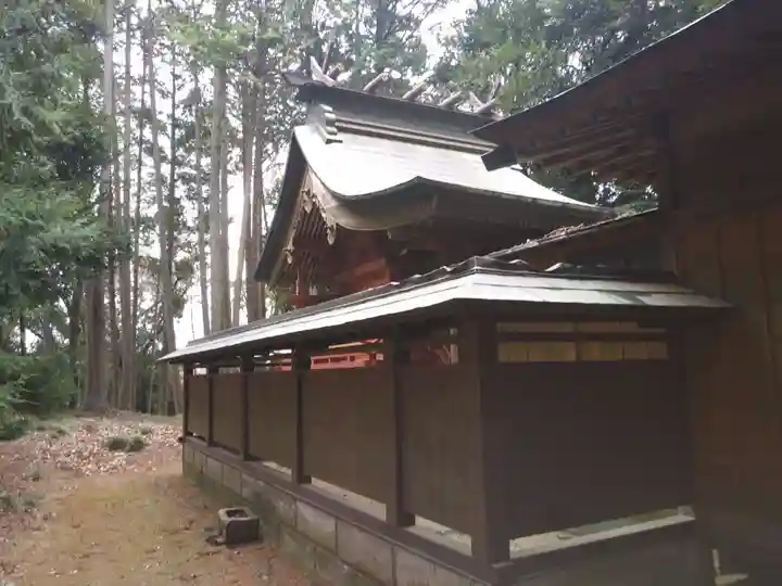 八幡神社の本殿・本堂