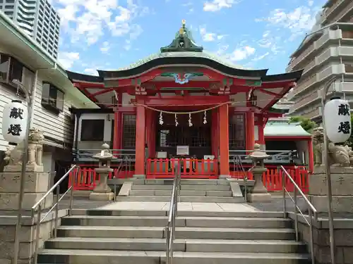 鶴見神社の本殿