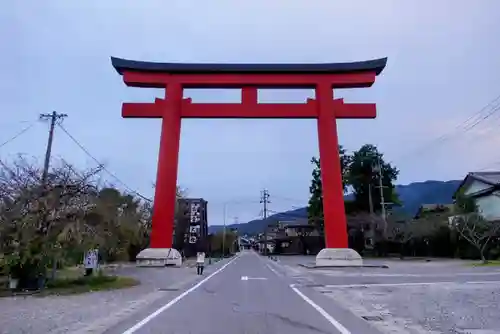 美濃國一宮　南宮大社の鳥居