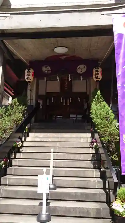 烏森神社の本殿・本堂
