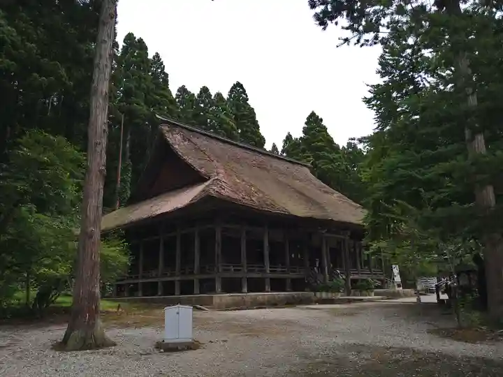 慈恩寺の本殿・本堂
