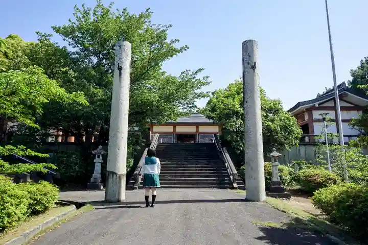 鳥取縣護國神社の山門・神門