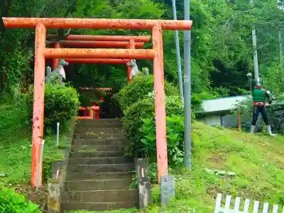 十方稲荷神社の鳥居