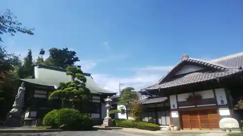 壹鑑寺の本殿