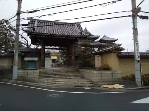 燈明寺の山門