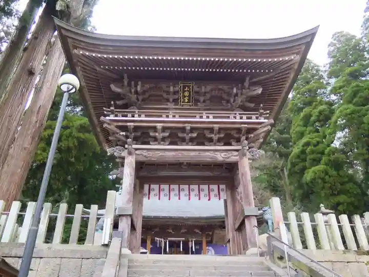 小国両神社の山門・神門