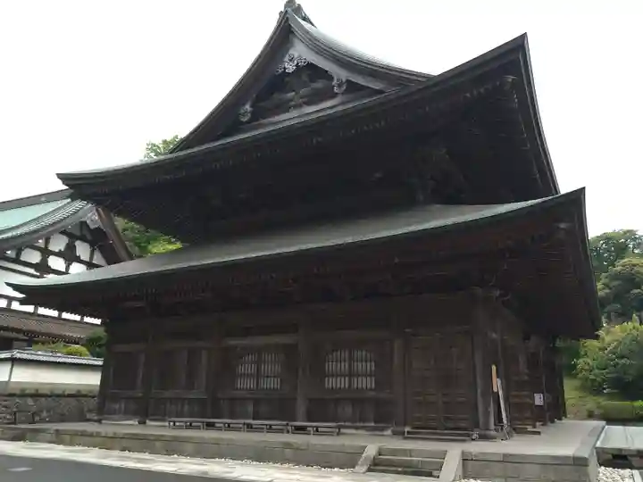 建長寺の本殿・本堂