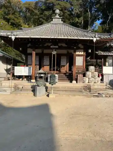 不動院の{uncategorized: "未分類", other: "その他", undefined: "問題あり", building: "その他建物", grave: "お墓", sacred_gate: "鳥居", guardian: "狛犬", statue: "像", buddha: "仏像", history: "歴史", nature: "自然", garden: "庭園", animal: "動物", pagoda: "塔", temizu: "手水舎", mountain_gate: "山門・神門", sanctuary: "本殿・本堂", subordinate: "末社・摂社", art: "芸術", scenery: "景色", jizo: "地蔵", ema: "絵馬", goshuin: "御朱印", omikuji: "おみくじ", items: "授与品その他", amulet: "お守り", goshuincho: "御朱印帳", eats: "食事", festival: "お祭り", votive_dance: "神楽", shichigosan: "七五三参", wedding: "結婚式", experience: "体験その他", initially: "初詣", around: "周辺", anti_infection: "感染症対策"}