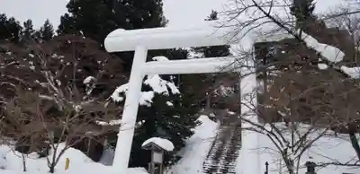 土津神社|こどもと出世の神さまの鳥居