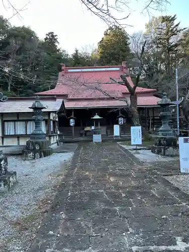 岩舟山高勝寺の本殿・本堂