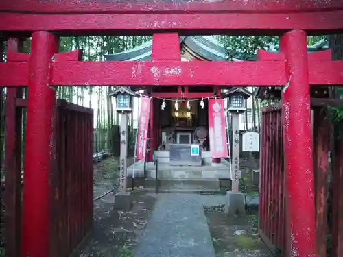 鷺宮八幡神社の末社・摂社
