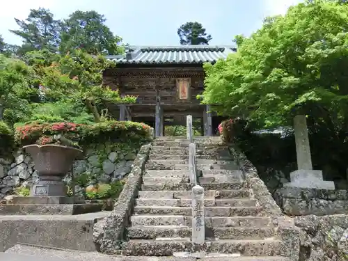 松尾寺の山門