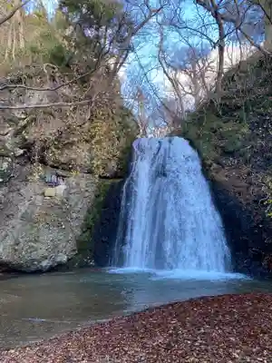 白瀑神社(秋田県)