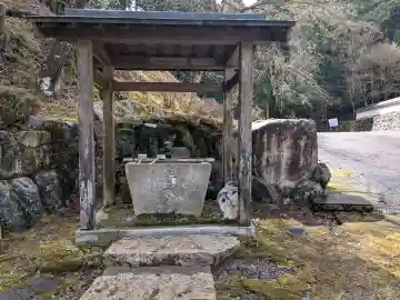 大光寺の{uncategorized: "未分類", other: "その他", undefined: "問題あり", building: "その他建物", grave: "お墓", sacred_gate: "鳥居", guardian: "狛犬", statue: "像", buddha: "仏像", history: "歴史", nature: "自然", garden: "庭園", animal: "動物", pagoda: "塔", temizu: "手水舎", mountain_gate: "山門・神門", sanctuary: "本殿・本堂", subordinate: "末社・摂社", art: "芸術", scenery: "景色", jizo: "地蔵", ema: "絵馬", goshuin: "御朱印", omikuji: "おみくじ", items: "授与品その他", amulet: "お守り", goshuincho: "御朱印帳", eats: "食事", festival: "お祭り", votive_dance: "神楽", shichigosan: "七五三参", wedding: "結婚式", experience: "体験その他", initially: "初詣", around: "周辺", anti_infection: "感染症対策"}