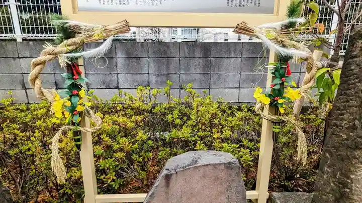 駒込妙義神社の芸術