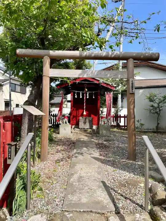 宇都宮稲荷神社(宇都宮辻幕府旧跡)の鳥居