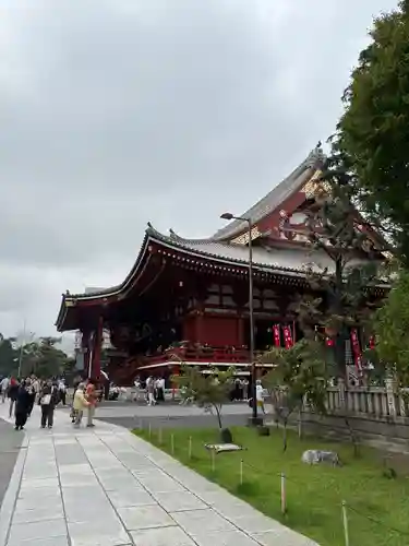 浅草神社の周辺