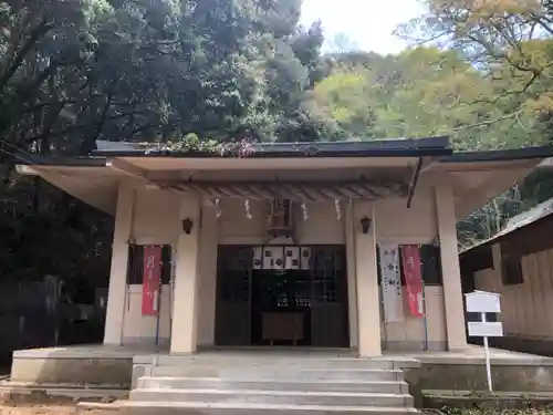 還熊八幡神社の本殿