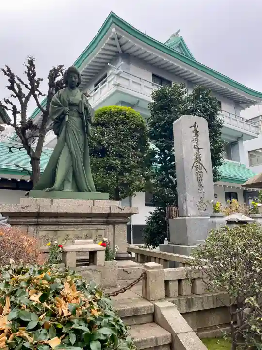 正覚寺の{uncategorized: "未分類", other: "その他", undefined: "問題あり", building: "その他建物", grave: "お墓", sacred_gate: "鳥居", guardian: "狛犬", statue: "像", buddha: "仏像", history: "歴史", nature: "自然", garden: "庭園", animal: "動物", pagoda: "塔", temizu: "手水舎", mountain_gate: "山門・神門", sanctuary: "本殿・本堂", subordinate: "末社・摂社", art: "芸術", scenery: "景色", jizo: "地蔵", ema: "絵馬", goshuin: "御朱印", omikuji: "おみくじ", items: "授与品その他", amulet: "お守り", goshuincho: "御朱印帳", eats: "食事", festival: "お祭り", votive_dance: "神楽", shichigosan: "七五三参", wedding: "結婚式", experience: "体験その他", initially: "初詣", around: "周辺", anti_infection: "感染症対策"}