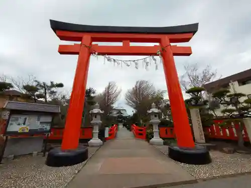 鵠沼伏見稲荷神社の鳥居