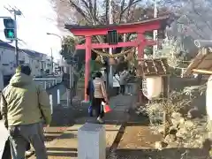 新田稲荷神社の鳥居