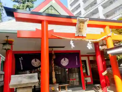 二宮神社の{uncategorized: "未分類", other: "その他", undefined: "問題あり", building: "その他建物", grave: "お墓", sacred_gate: "鳥居", guardian: "狛犬", statue: "像", buddha: "仏像", history: "歴史", nature: "自然", garden: "庭園", animal: "動物", pagoda: "塔", temizu: "手水舎", mountain_gate: "山門・神門", sanctuary: "本殿・本堂", subordinate: "末社・摂社", art: "芸術", scenery: "景色", jizo: "地蔵", ema: "絵馬", goshuin: "御朱印", omikuji: "おみくじ", items: "授与品その他", amulet: "お守り", goshuincho: "御朱印帳", eats: "食事", festival: "お祭り", votive_dance: "神楽", shichigosan: "七五三参", wedding: "結婚式", experience: "体験その他", initially: "初詣", around: "周辺", anti_infection: "感染症対策"}